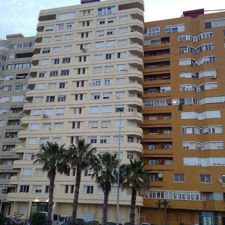 Apartamentos Vista A Tres Continentes La Línea de la Concepción Zewnętrze zdjęcie